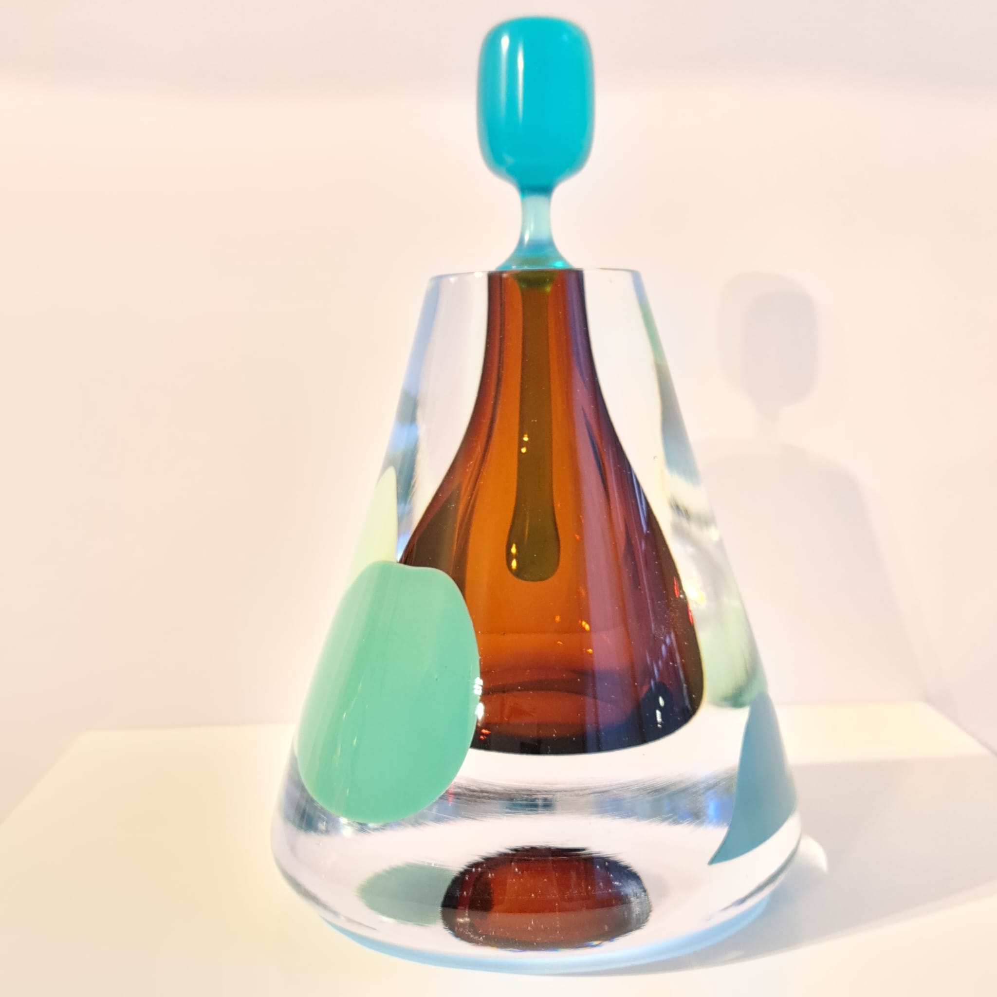 Floating Dots Brown Green/Blue glassculptuur door Dirry de Bruin