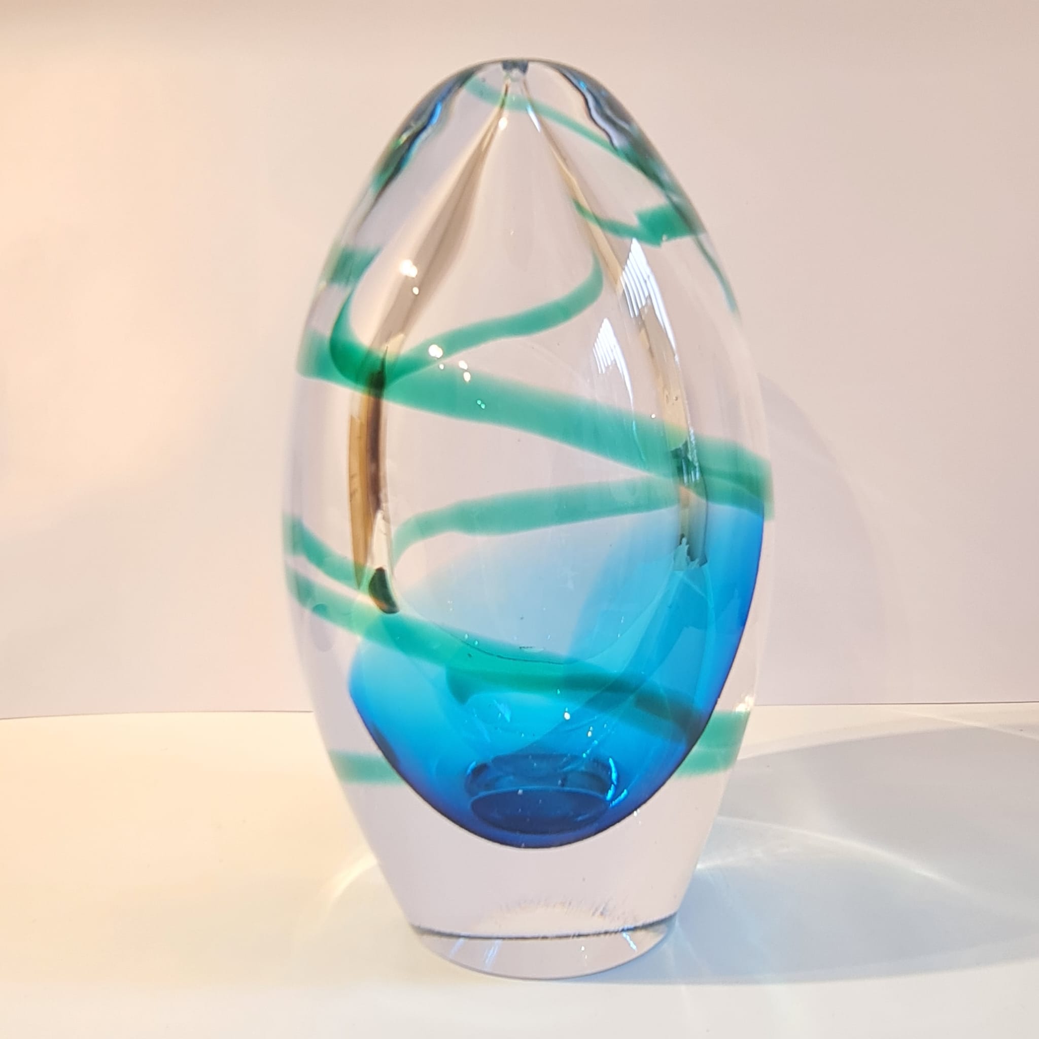 Let talk about Amphoras Embrace blue