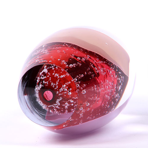 Lets talk about amphora's Bubbels in Red Glassculptuur door Dirry de Bruin